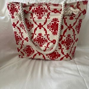 🌺 SUMMER TOTE🌺 Vibrantly Printed Tote bag with rope handles.